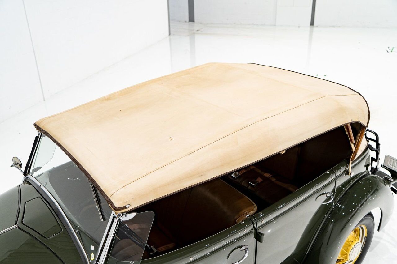 1936 Ford Model 48 Phaeton PRIX EN USD | Beautifully presented in original condition Green Montreal - photo #63