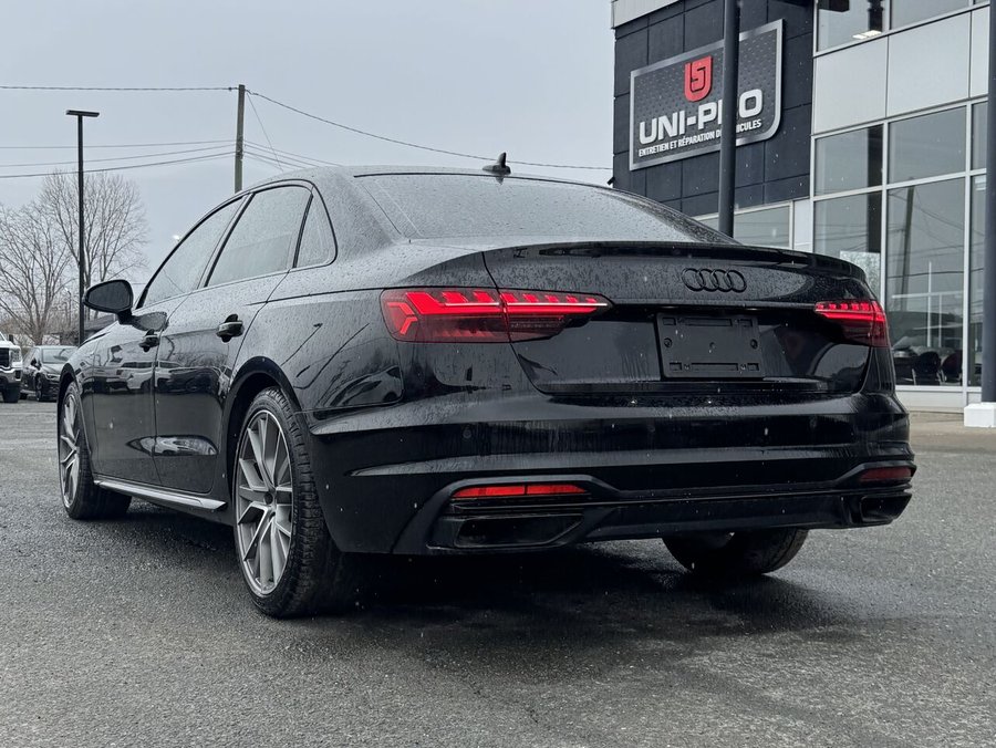 2022 Audi A4 Progressiv 2022 Black