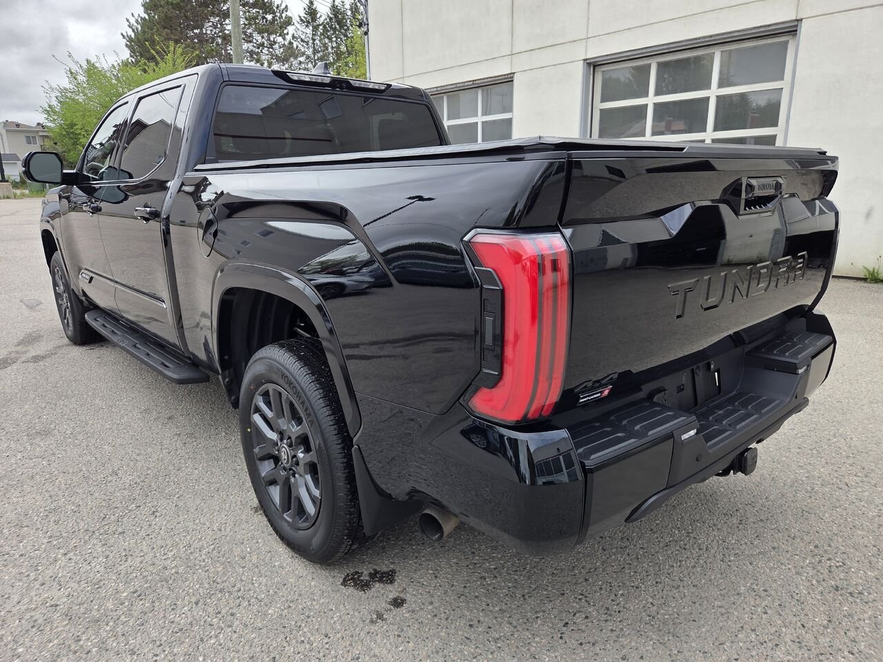 Toyota TUNDRA 2026 Noir Amos - photo #6