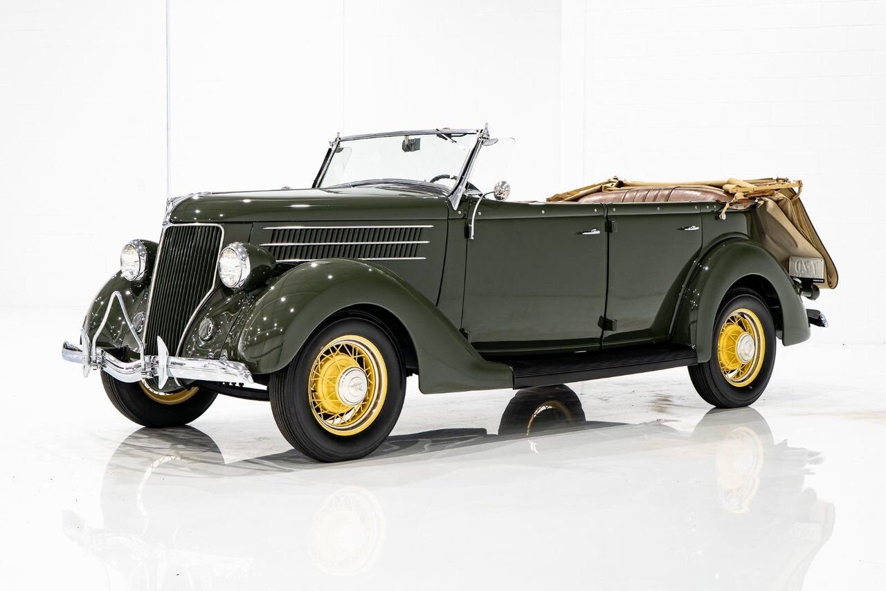 1936 Ford Model 48 Phaeton PRIX EN USD | Beautifully presented in original condition Green Montreal - photo #32