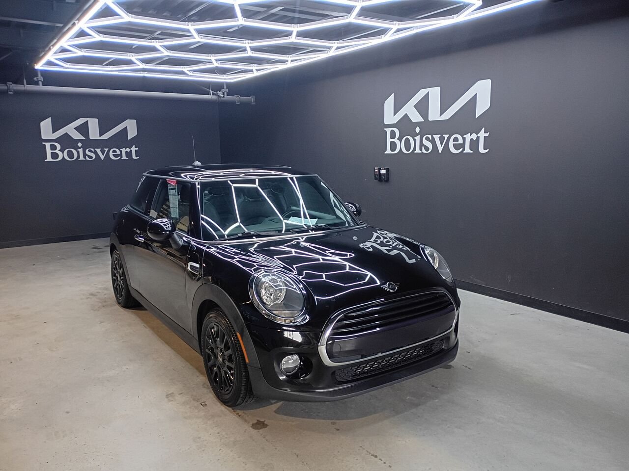 MINI 3 portes 2019 Noir Blainville - photo #0