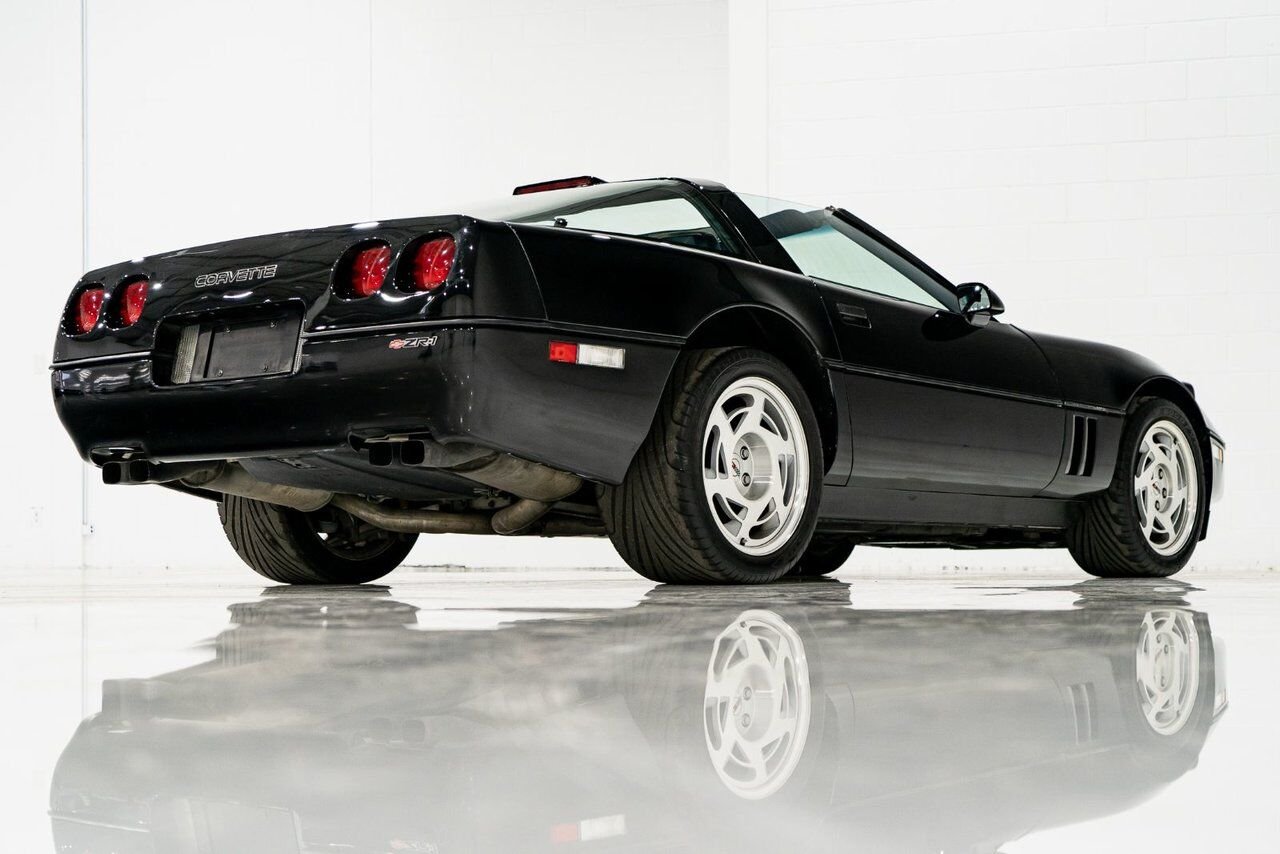 1990 Chevrolet Corvette ZR1 | PRIX EN USD Black Montreal - photo #24