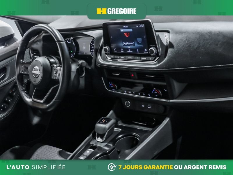 Nissan Rogue 2023 Blanc Laval - photo #25