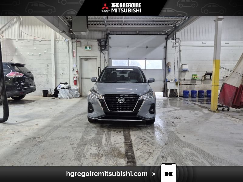 2021 Nissan Kicks 2021 Grey