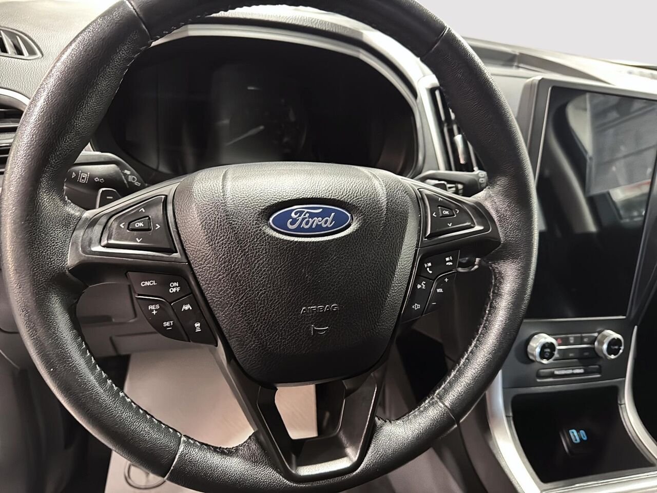 Ford Edge 2022 Argent Rouyn-Noranda - photo #10