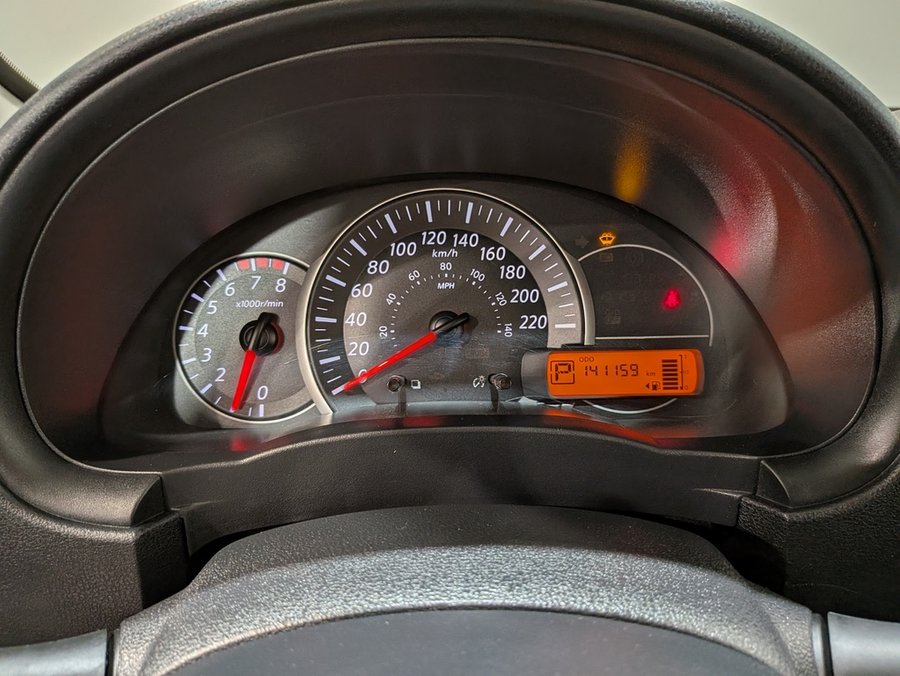 Nissan Micra 4dr HB Man S 2017 Rouge