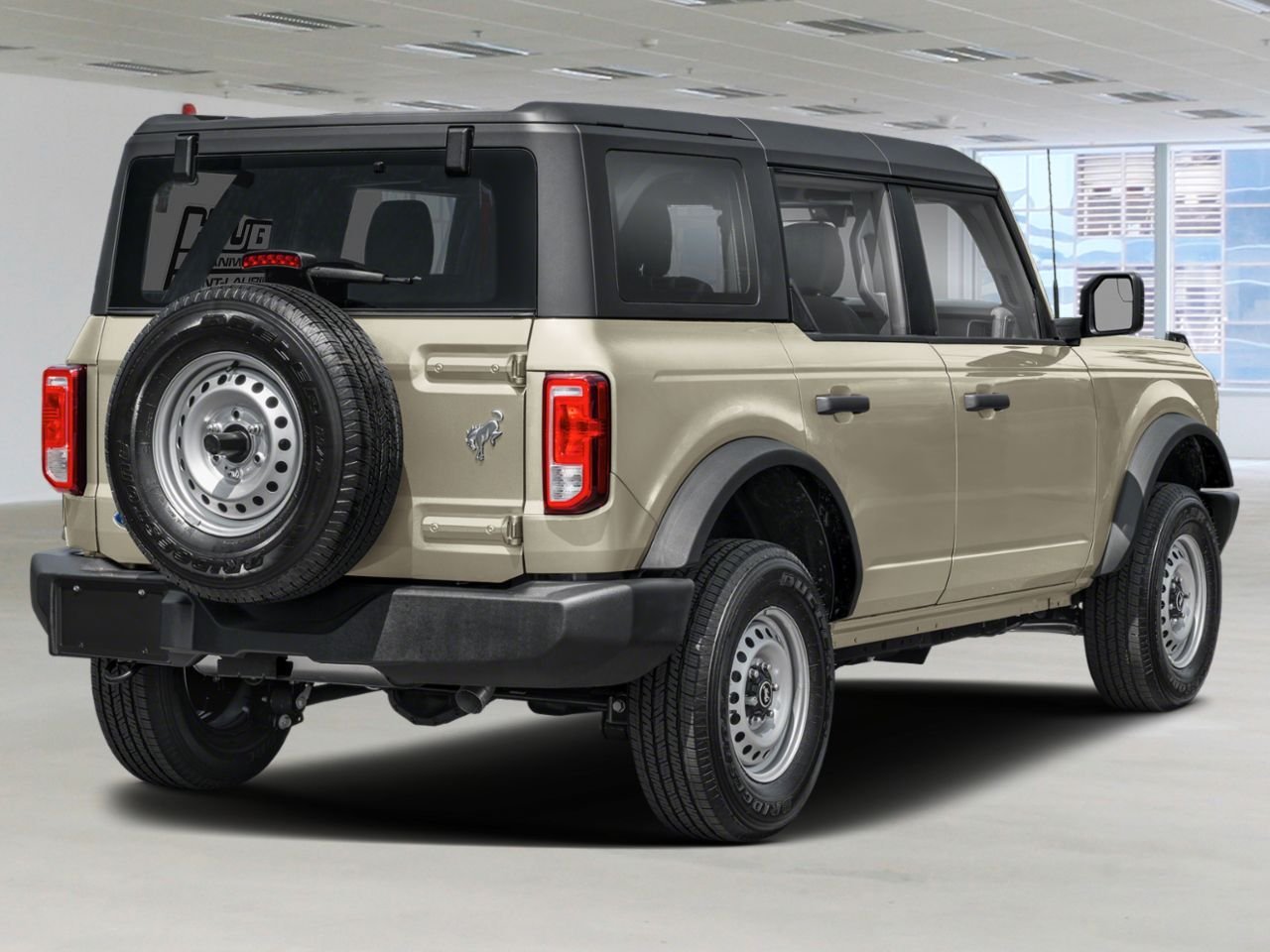 2026 Ford Bronco Desert Sand Mont-Laurier - photo #1