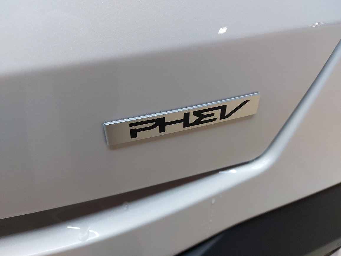 KIA Sorento hybride rechargeable 2026 Blanc neige nacré Blainville - photo #4