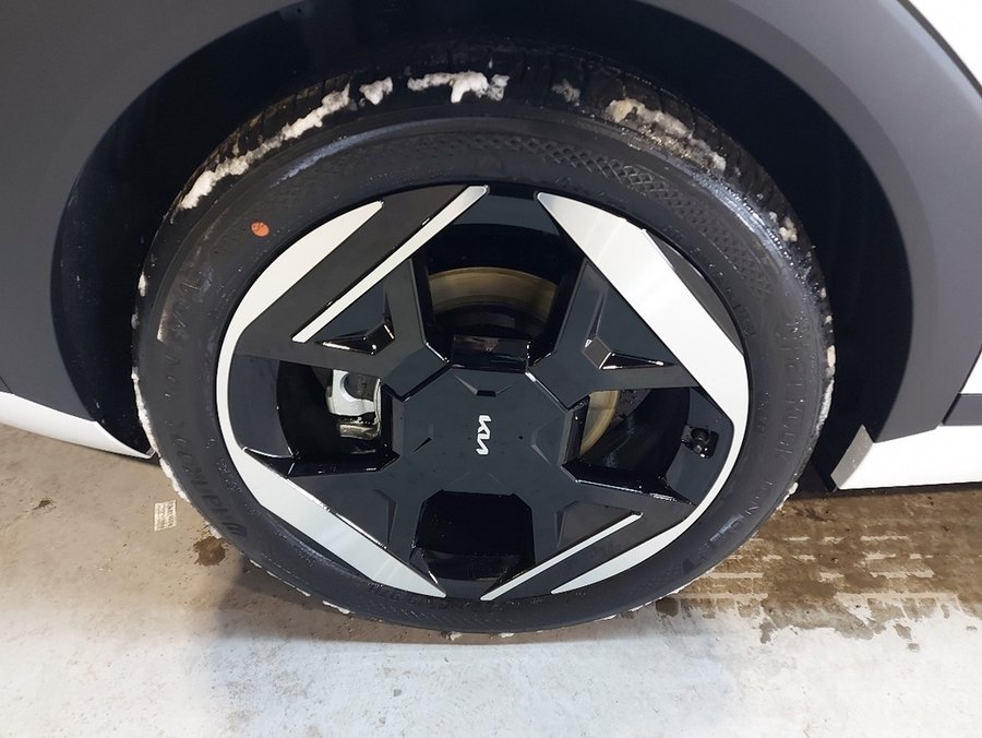 2026 Kia EV4 2026 Snow White Pearl