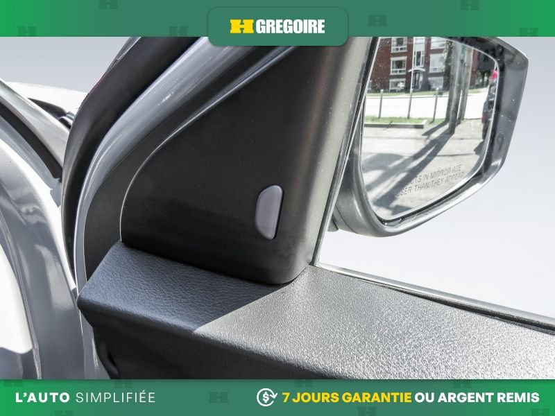 Nissan Kicks 2024 Gris Blainville - photo #27