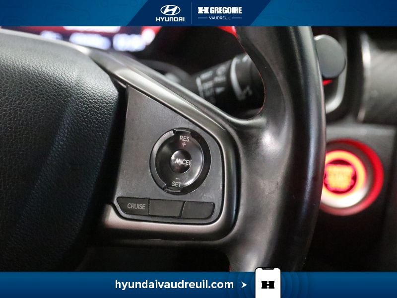 2019 Honda Civic Red Laval - photo #22