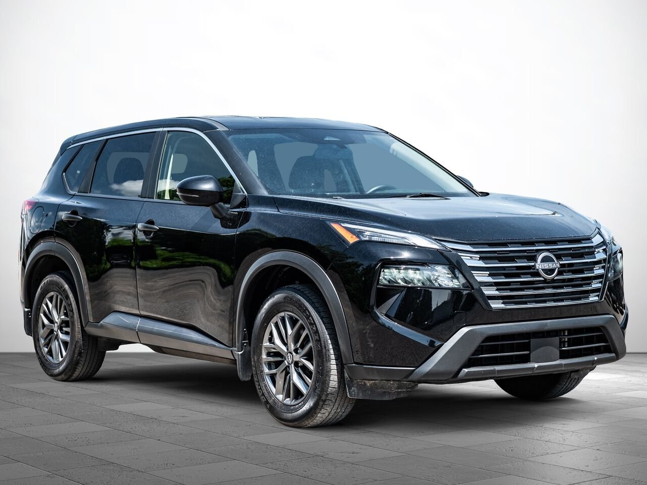 2024 Nissan Rogue Black Sainte-Julienne - photo #3