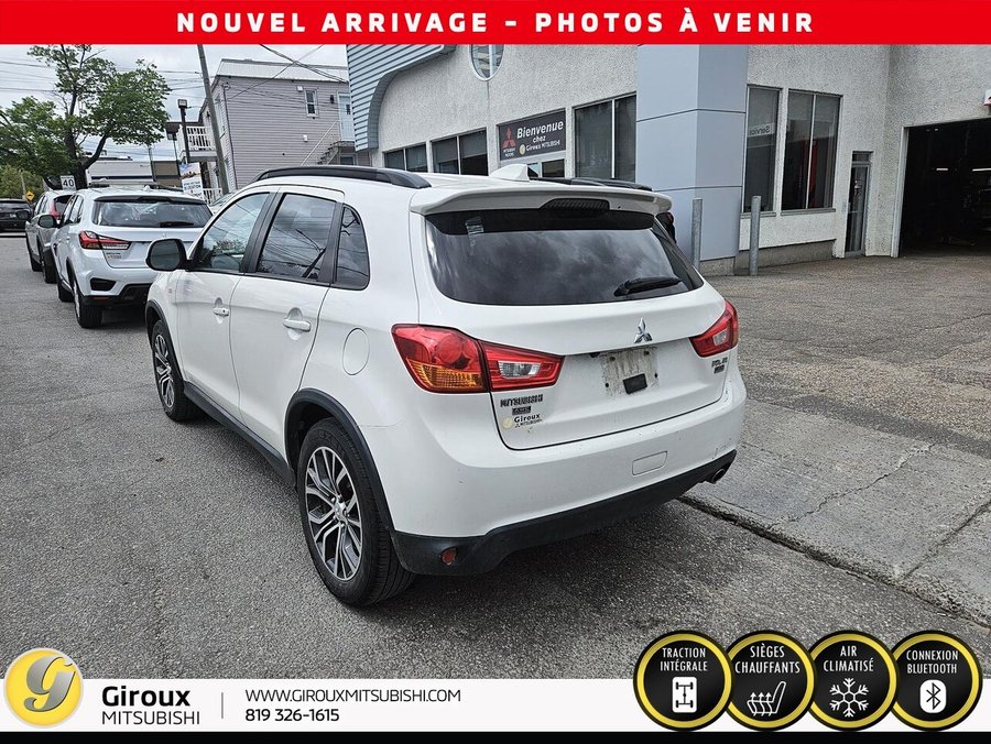 Mitsubishi RVR SE Limited Edition 2.4L 4 portes CVT TI 2017 Blanc