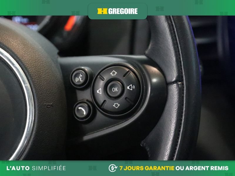 Mini Cooper 2019 Rouge Saint-Eustache - photo #19