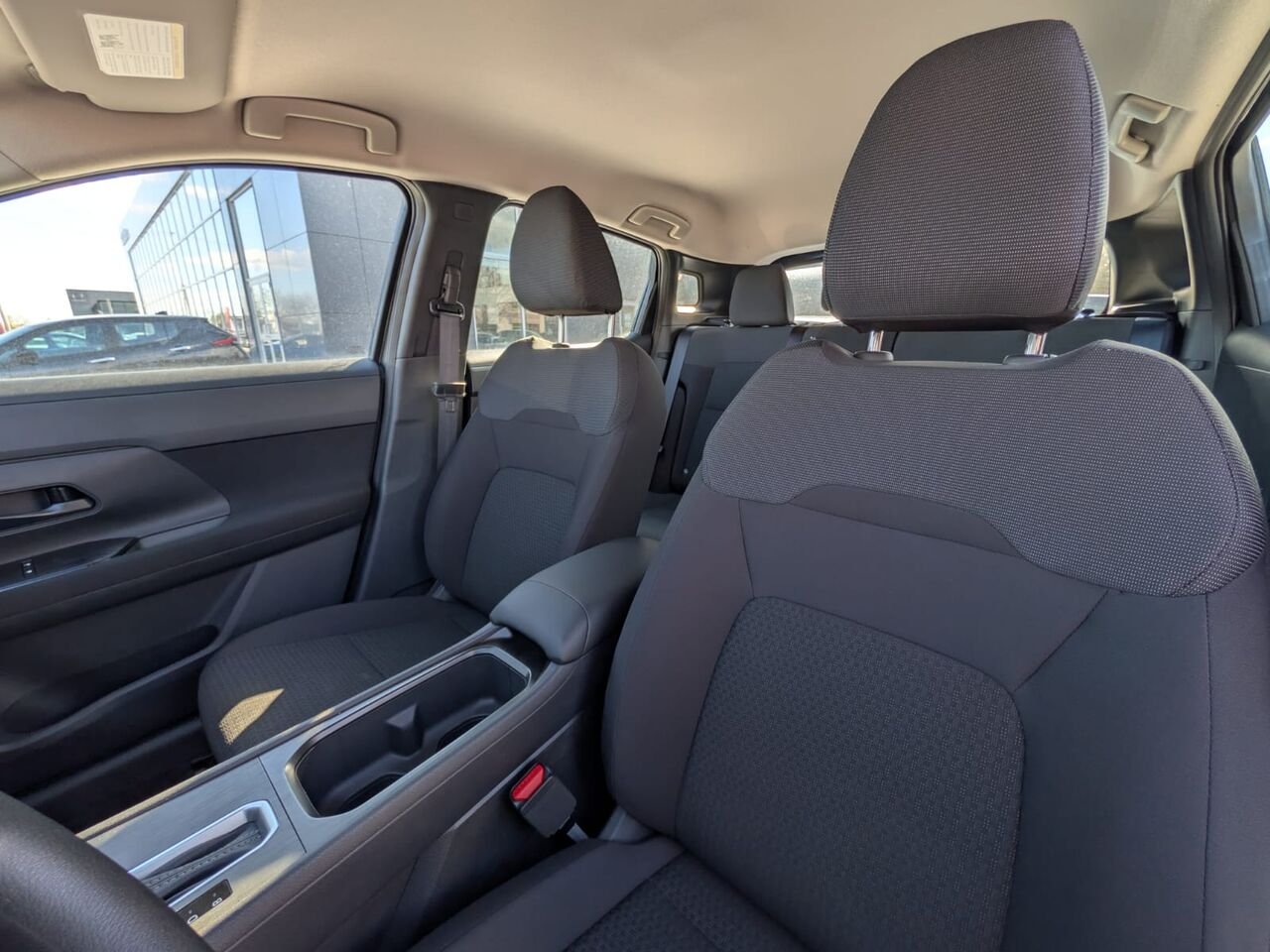 NISSAN Kicks KICKS S 2026 Gris poudre métallisé Châteauguay - photo #14