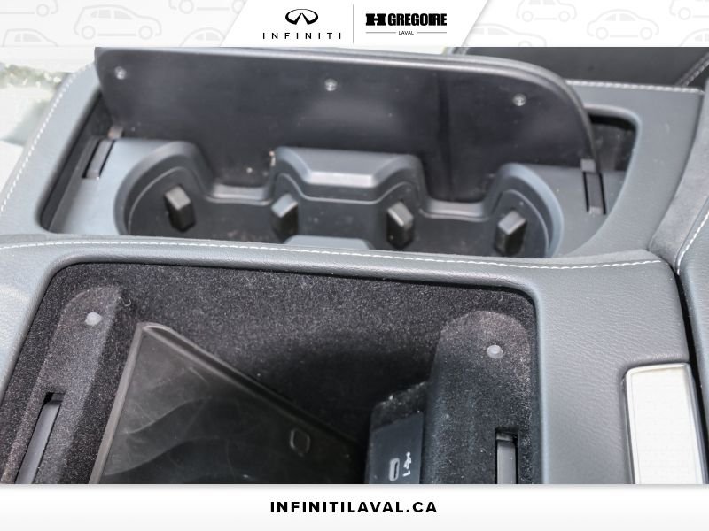 2025 Infiniti QX80 Laval - photo #18