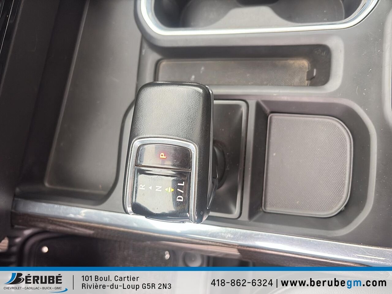 CHEVROLET Silverado 1500 4WD Crew Cab 2024 Noir Rivière-du-Loup - photo #13