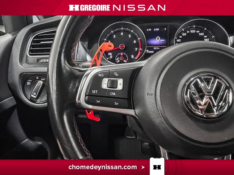 2016 Volkswagen Golf GTI Black Blainville - photo #18