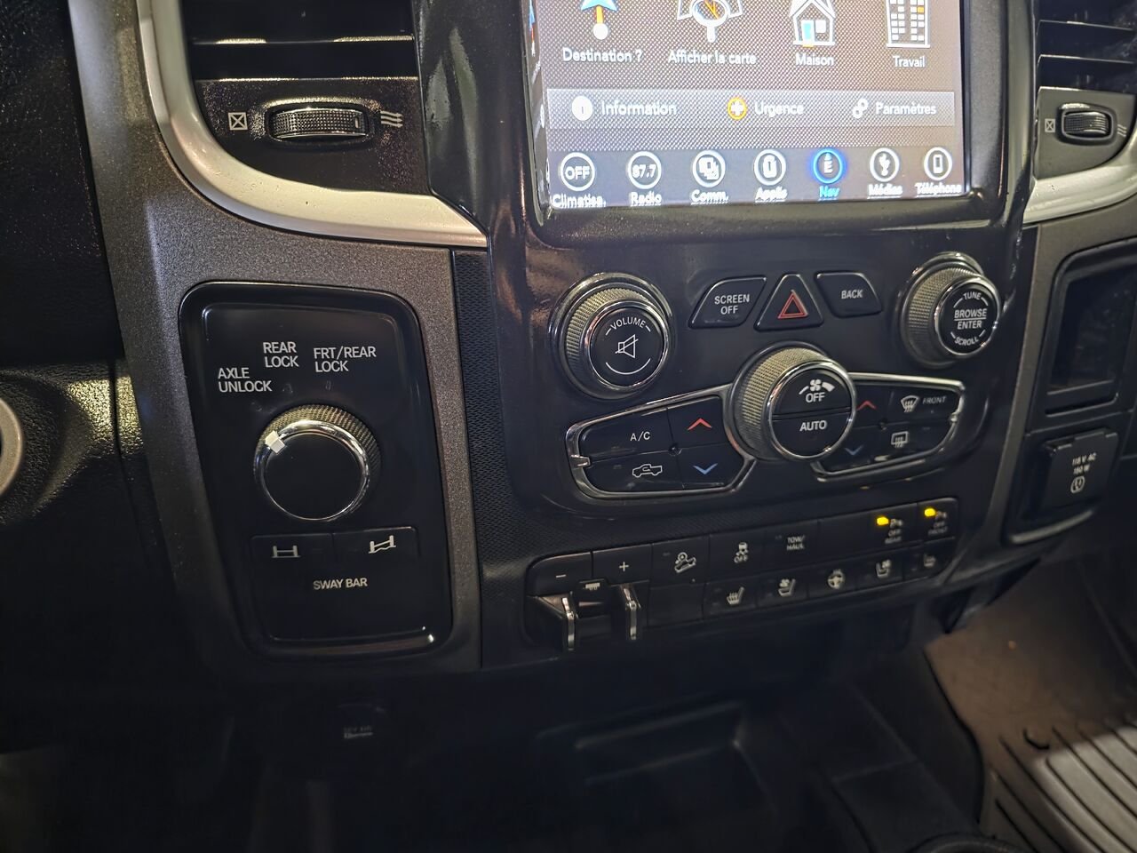Ram 2500 2018 Blanc Longueuil, - photo #14