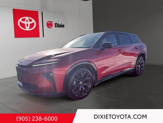 2025 Toyota Crown Signia 2025 Red