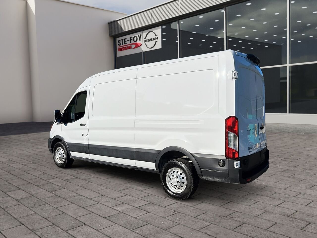 Ford Transit T-250 TI toit moyen 2024 Blanc Québec - photo #3