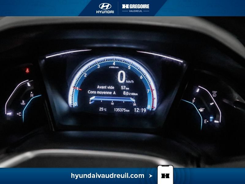 2018 Honda Civic White Blainville - photo #23