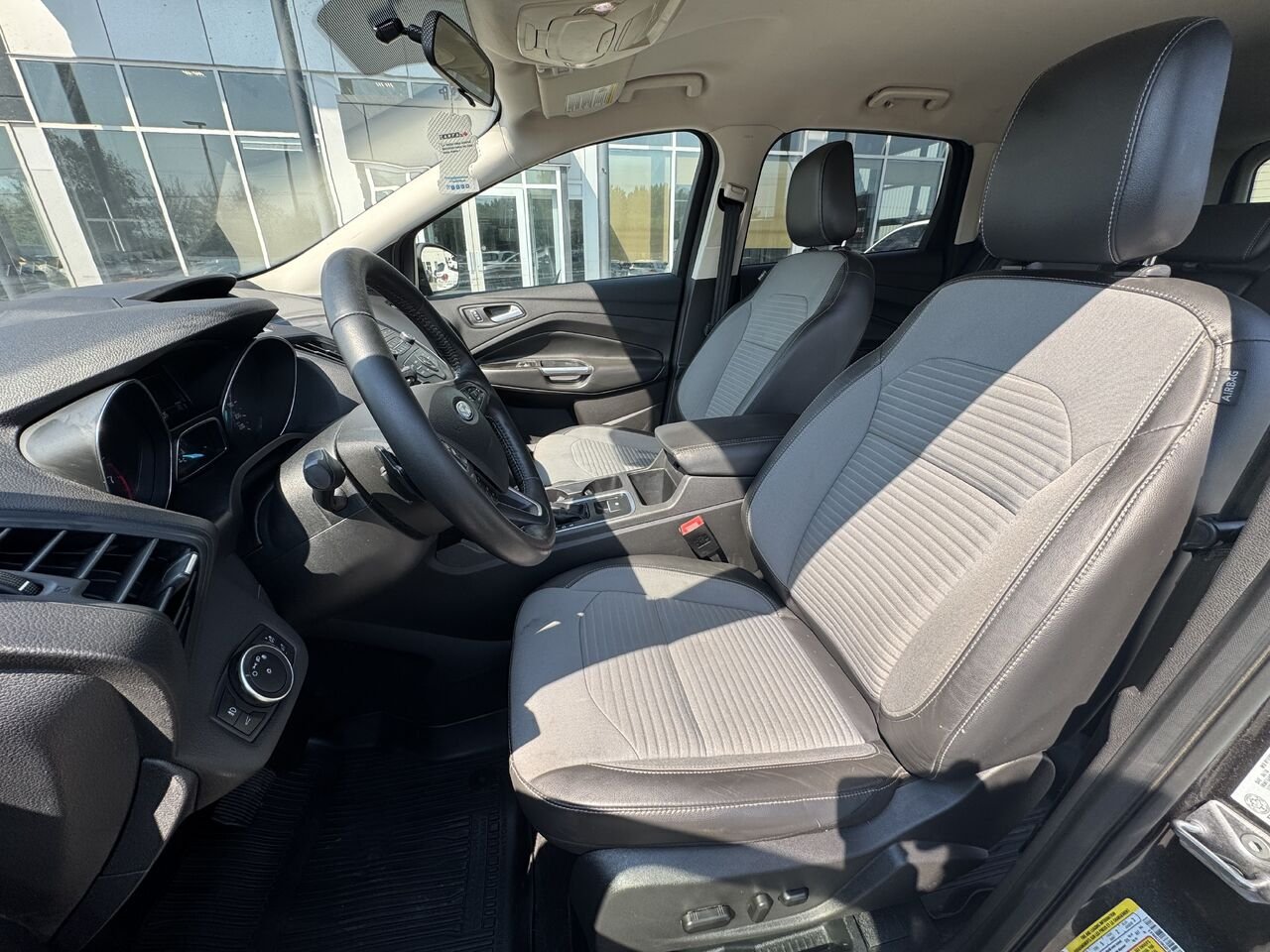 2018 Ford Escape SE AWD Grey Granby - photo #11