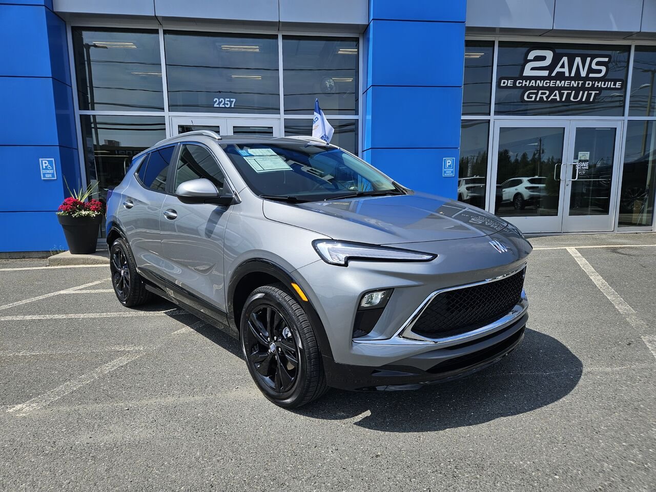 2024 Buick Encore GX Tourisme sport 4 portes TI Grey Thetford Mines - photo #1