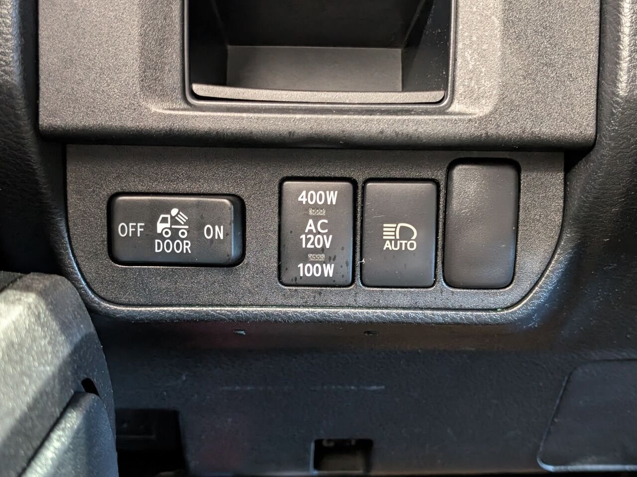 Toyota Tacoma TRD SPORT premium/SIÈGES CHAUFFANTS/AC BIZONE/CAMÉRA DE RECUL/BLUETOOTH/TOIT OUVRANT 2018 Bleu boréal métallisé Sherbrooke - photo #15