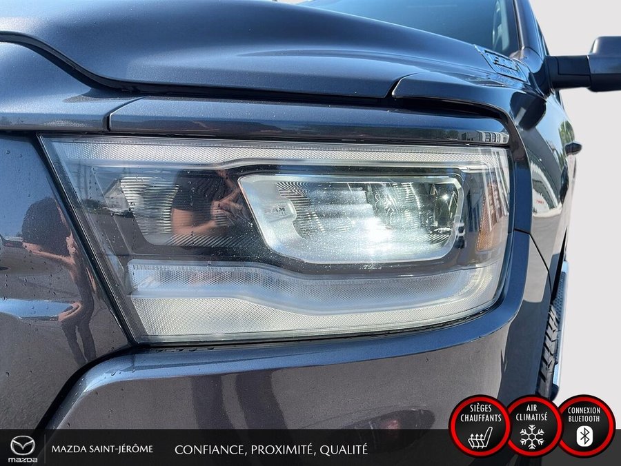 Ram 1500 Big Horn cabine d'équipe 4x4 caisse de 6 pi 4 po 2020 Gris
