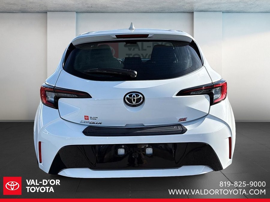 Toyota Corolla à hayon SE SE 2024 2024 blanc