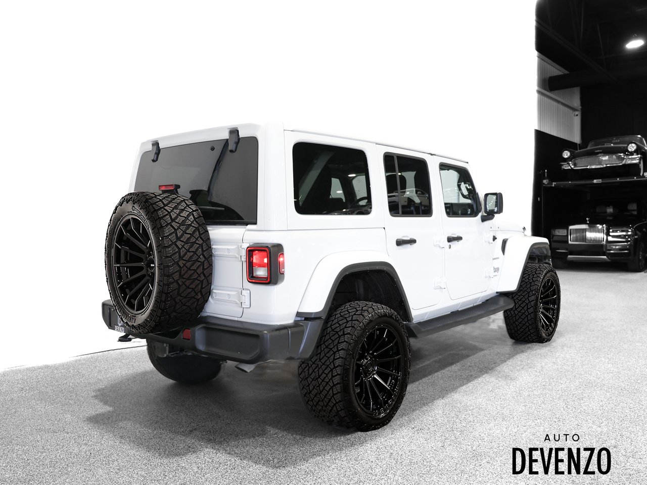 Jeep Wrangler 2023 Blanc Saint-Eustache - photo #2