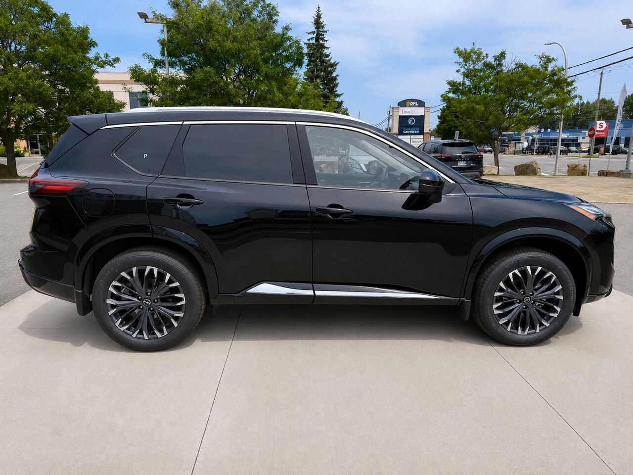 2026 NISSAN Rogue ROGUE PLATINE Super Black Châteauguay - photo #7