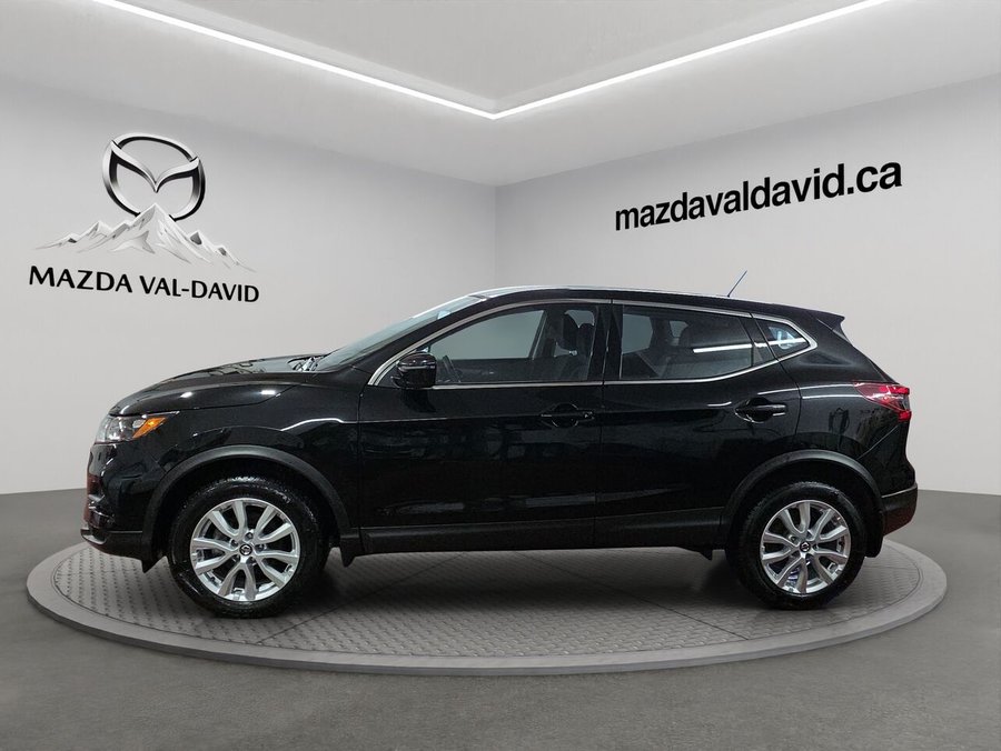 2023 Nissan Qashqai S TA CVT, Cruise control, commande audio au volant, détecteur d'angles morts Black