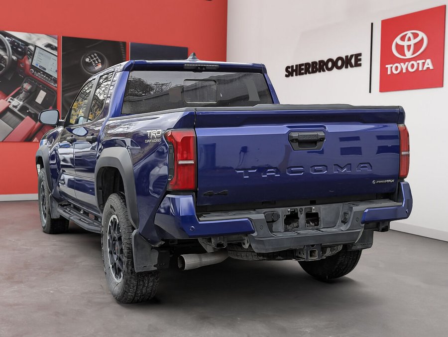 Toyota Tacoma Hybride 2024 2024 Bleu choc métallisé