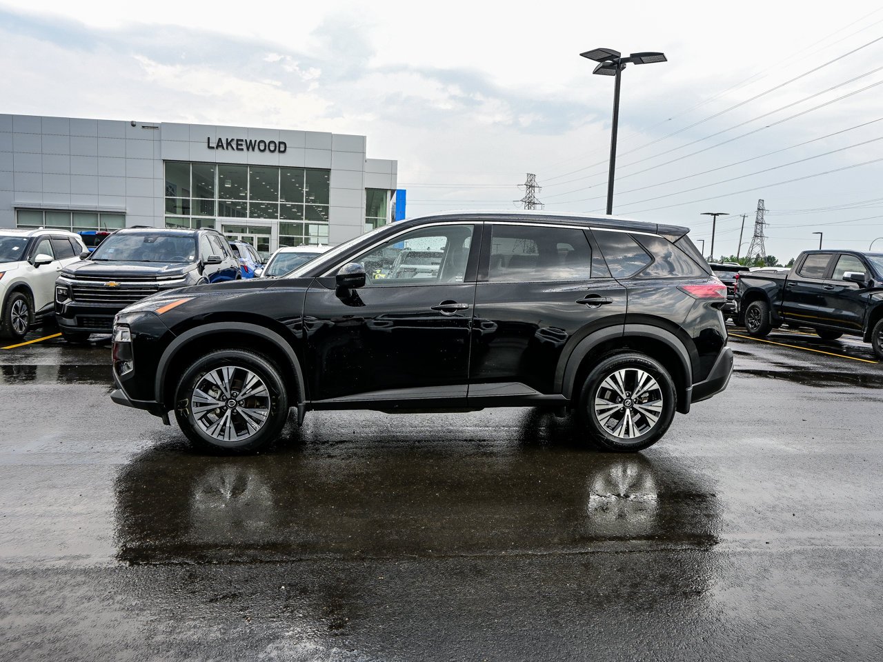 2021 Nissan Rogue AWD SV Black Sherwood Park - photo #9