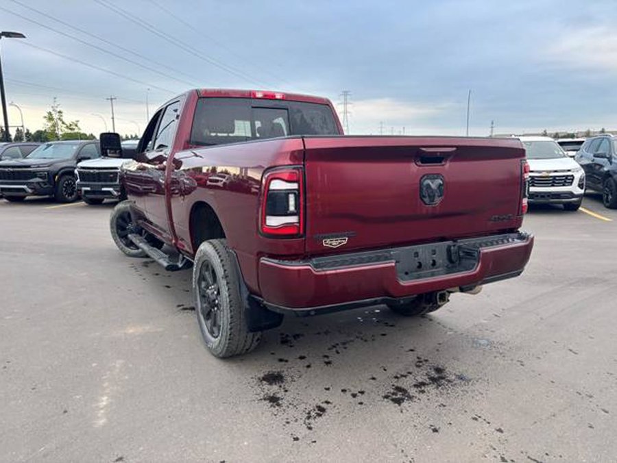 2024 Ram 2500 2024 Red