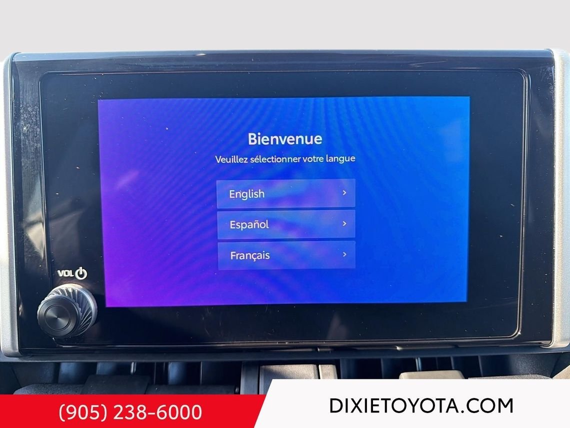 2024 Toyota RAV4 Power Sunroof, Heated Seats, Alloy Wheels, Heated Steering Wheel, Bluetooth White Mississauga - photo #4