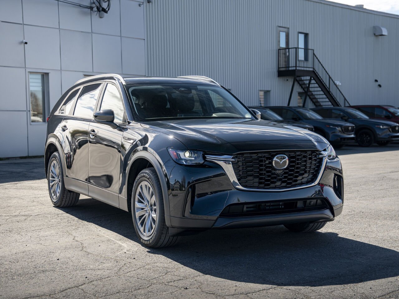 MAZDA CX-90 hybride léger 2632 | GS TI 2026 Noir de jais mica Val-d'Or - photo #2