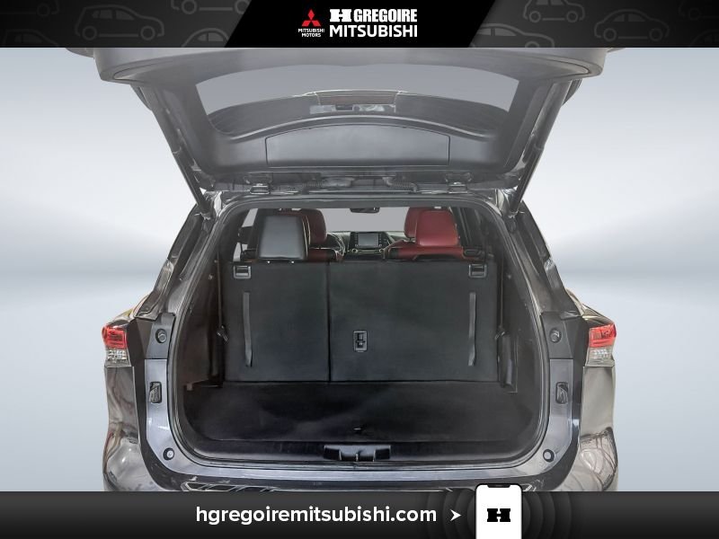 2022 Toyota Highlander Grey Laval - photo #28