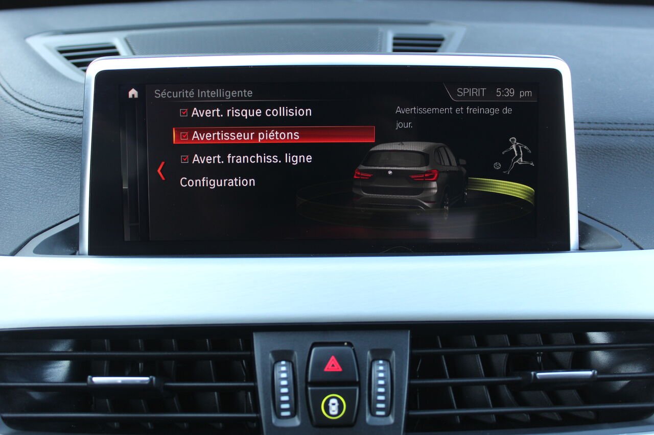 BMW X1 VIN: WBXJG9C02M5T13773 2021 Noir Sainte-Rose - photo #18