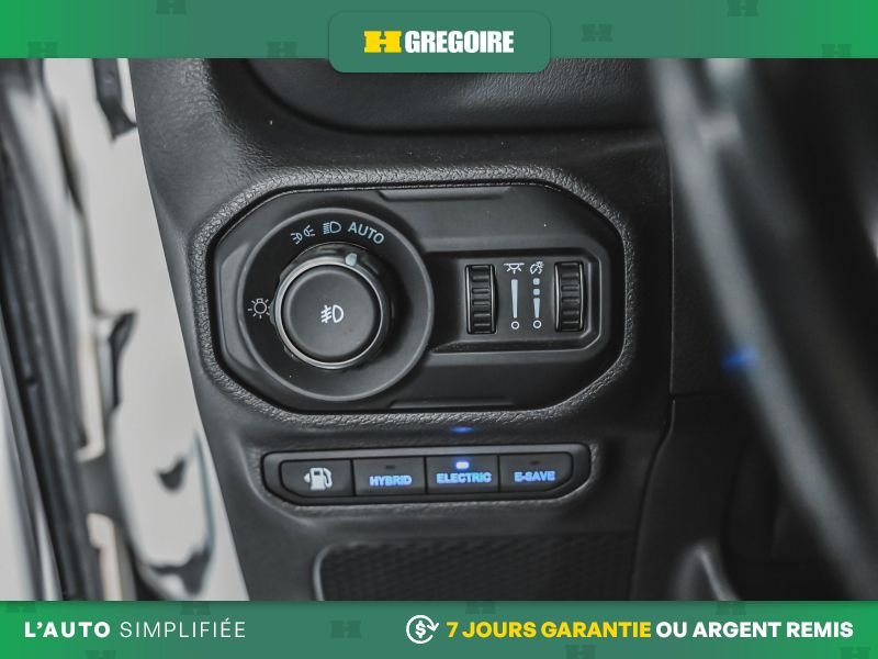 2021 Jeep Wrangler White Laval - photo #33