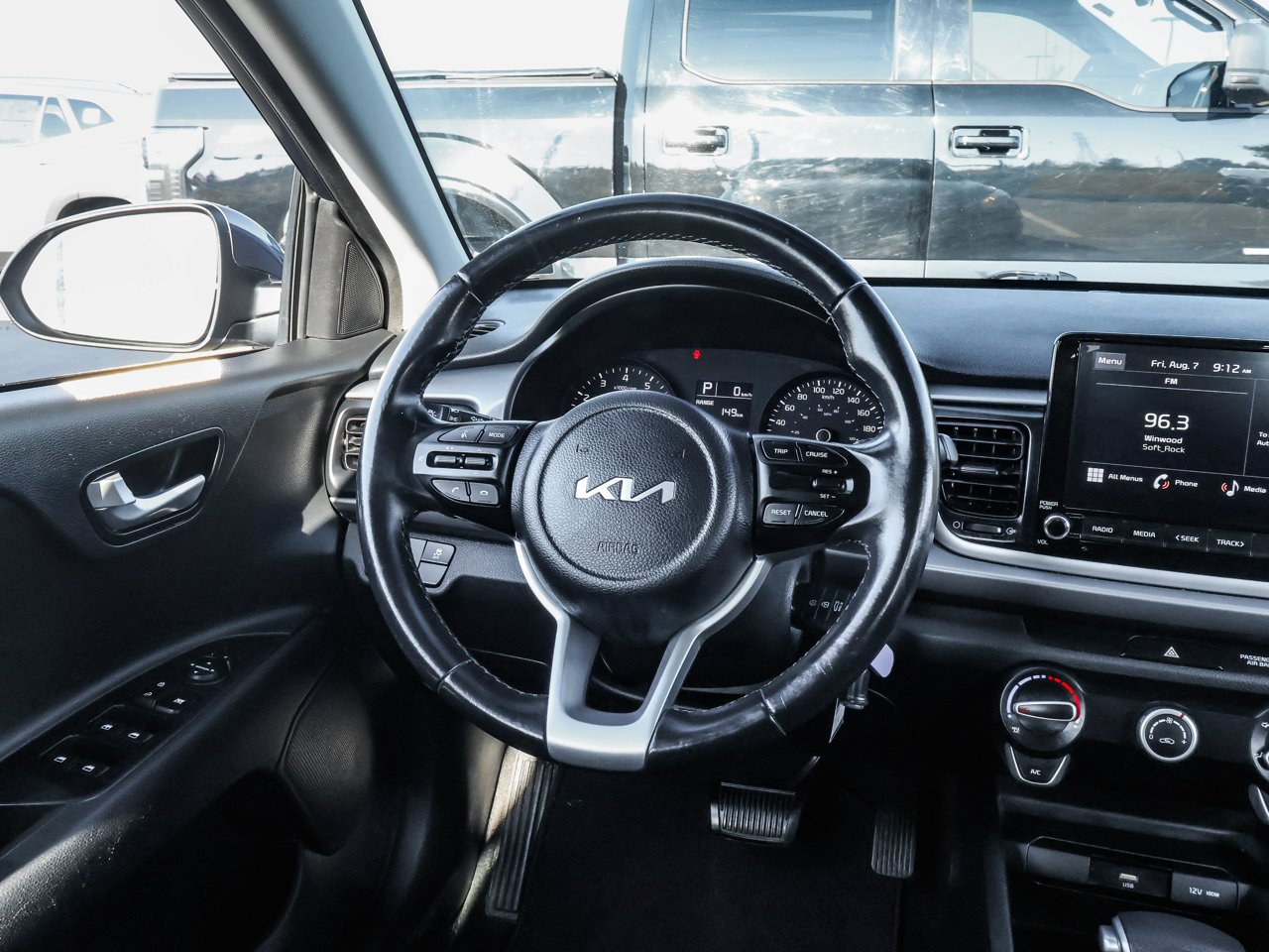 2022 Kia Rio 5-door LX+ IVT Blue Sherwood Park - photo #17