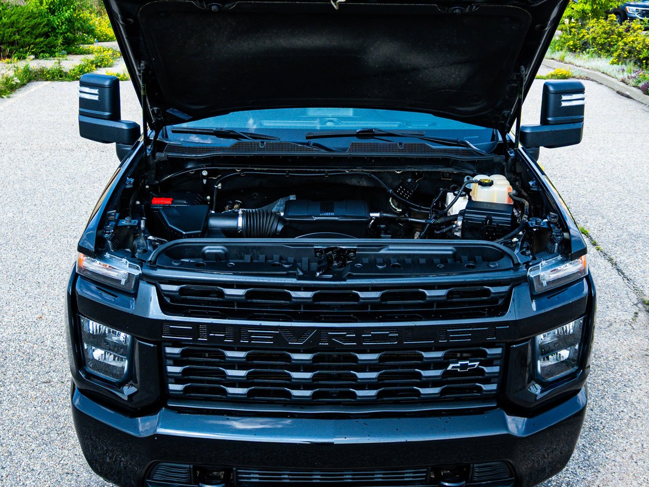 2022 Chevrolet Silverado 2500HD 4WD Crew Cab 159 Custom Black Sherwood Park - photo #8