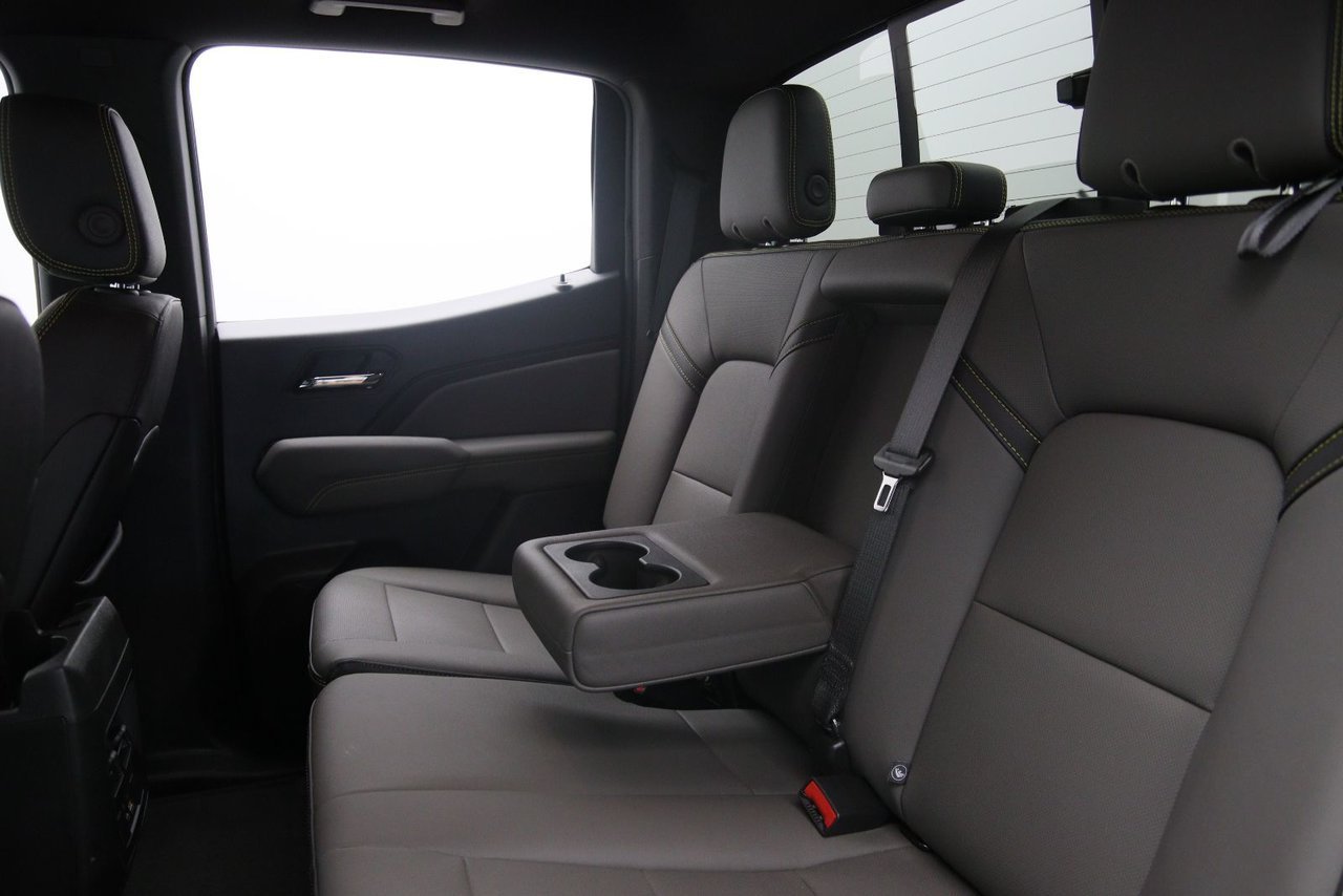 2024 Chevrolet Colorado 4WD ZR2 Black Baie-Comeau - photo #7