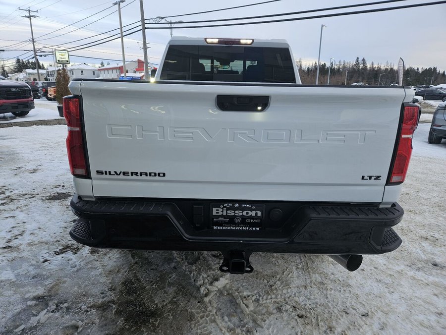 Chevrolet Silverado 2500HD 2026 2026 Blanc sommet