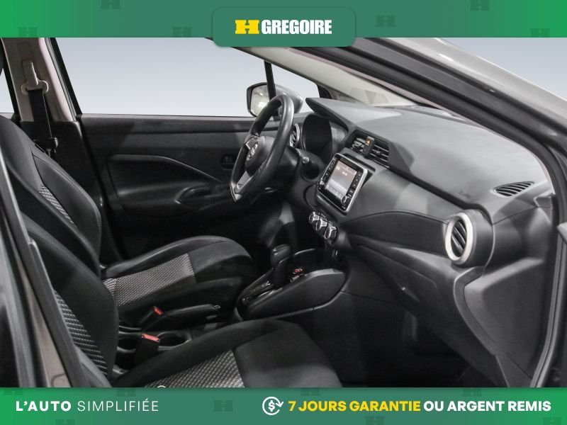 Nissan Versa 2021 Gris Laval - photo #24