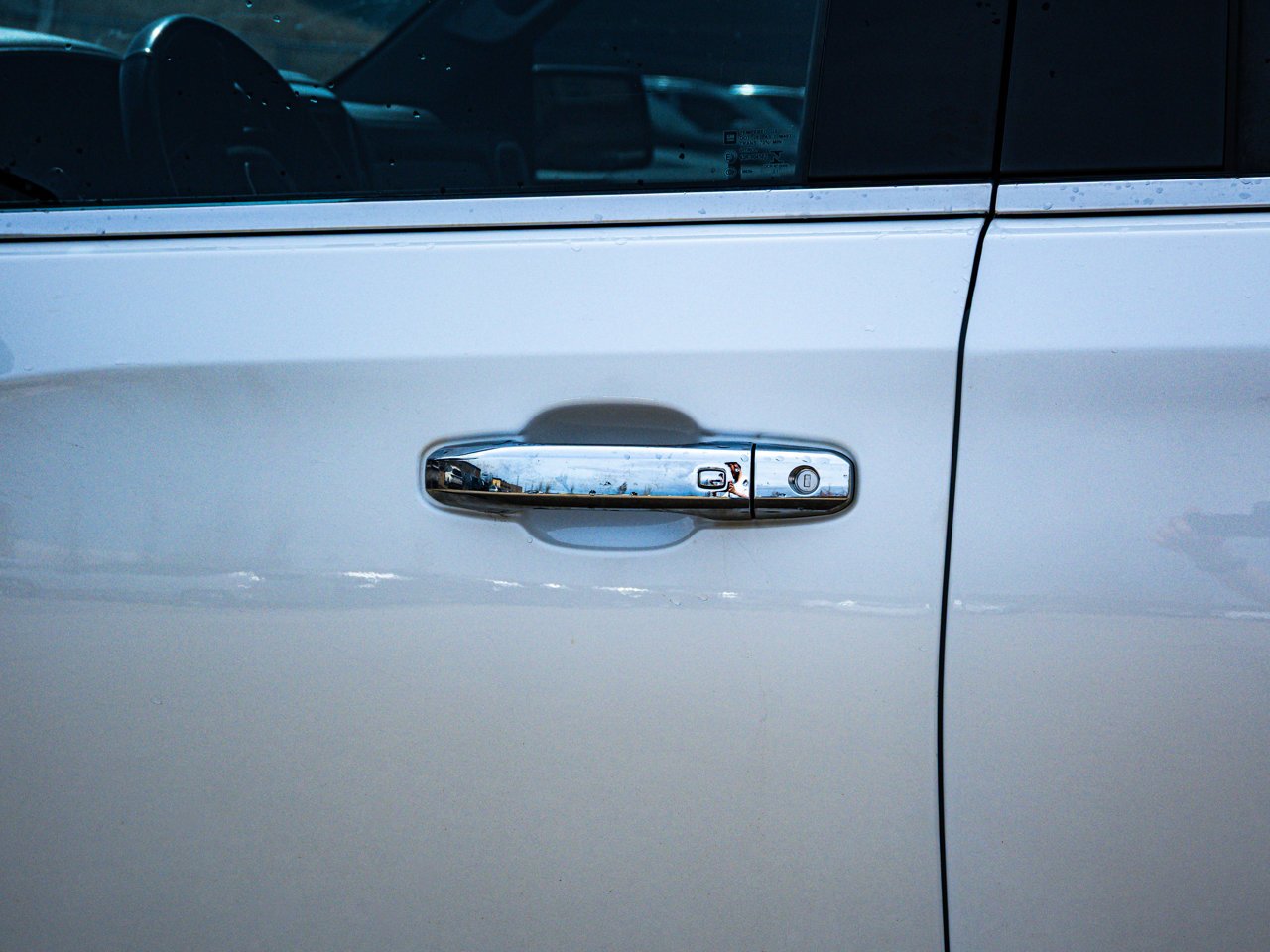 2021 GMC Sierra 1500 4WD Crew Cab 147 Denali White Sherwood Park - photo #7