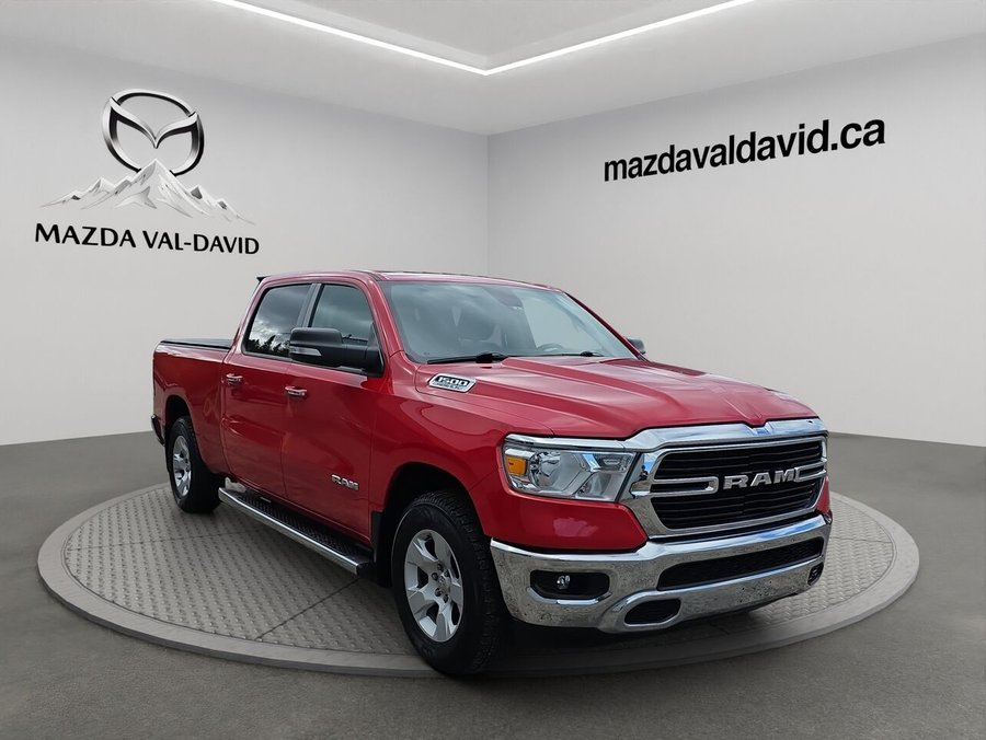 Ram 1500 Big Horn cabine d'équipe 4x4 caisse de 6 pi 4 po 2019 Rouge
