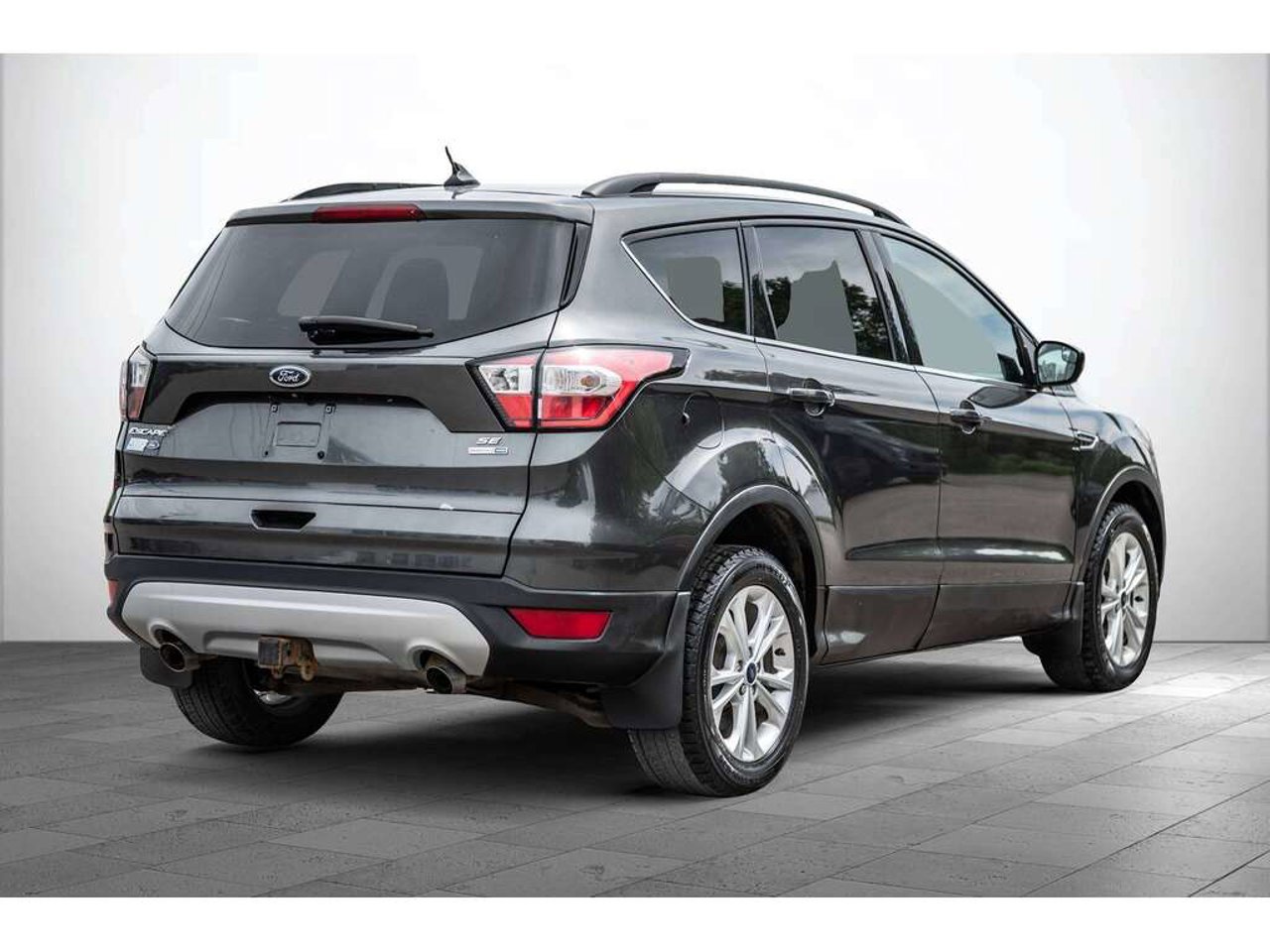 2018 Ford Escape gray Sainte-Julienne - photo #5